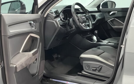 Audi Q3, 2022 год, 2 235 000 рублей, 10 фотография