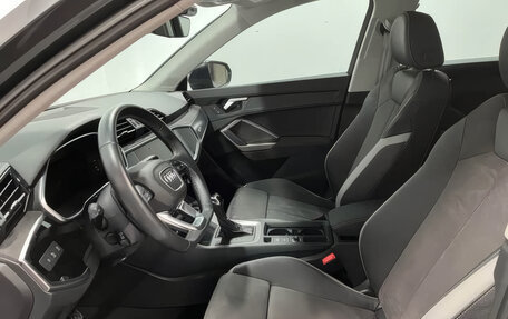 Audi Q3, 2022 год, 2 235 000 рублей, 8 фотография