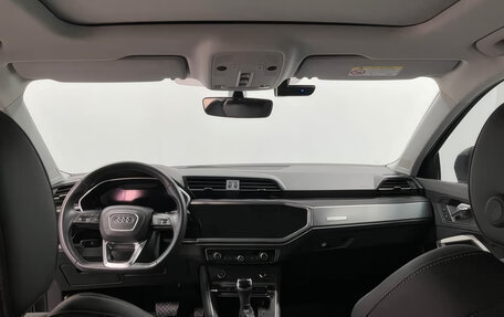 Audi Q3, 2022 год, 2 235 000 рублей, 11 фотография