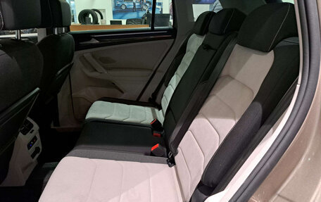 Volkswagen Tiguan II, 2017 год, 3 290 000 рублей, 15 фотография