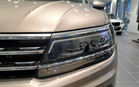 Volkswagen Tiguan II, 2017 год, 3 290 000 рублей, 21 фотография