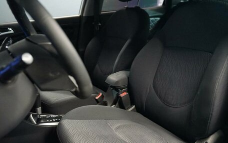 Hyundai Solaris II рестайлинг, 2012 год, 890 000 рублей, 10 фотография