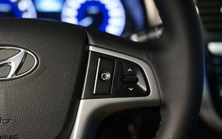 Hyundai Solaris II рестайлинг, 2012 год, 890 000 рублей, 15 фотография