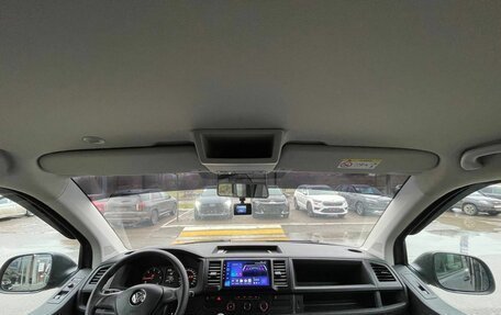 Volkswagen Caravelle T6 рестайлинг, 2019 год, 3 990 000 рублей, 25 фотография