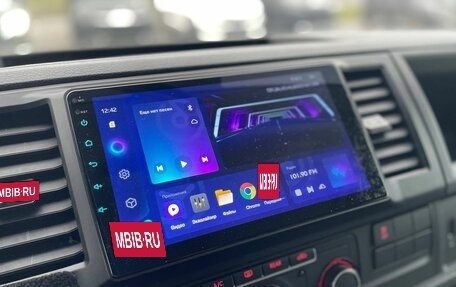 Volkswagen Caravelle T6 рестайлинг, 2019 год, 3 990 000 рублей, 17 фотография