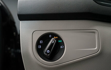 Volkswagen Tiguan II, 2017 год, 2 570 000 рублей, 12 фотография