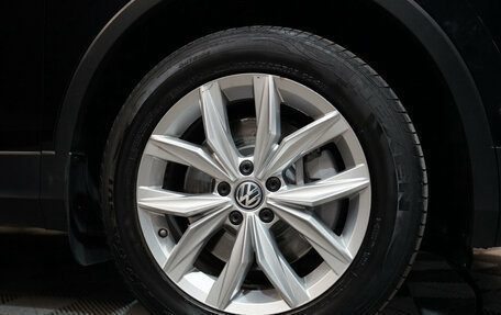 Volkswagen Tiguan II, 2017 год, 2 570 000 рублей, 25 фотография