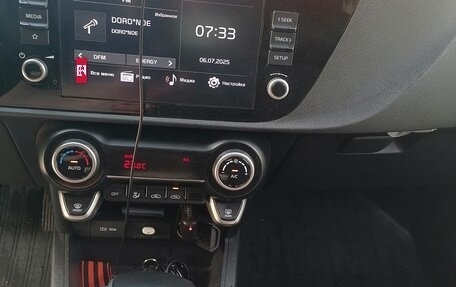 KIA Rio IV, 2020 год, 1 620 000 рублей, 7 фотография