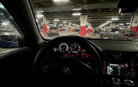 BMW 5 серия, 1999 год, 620 000 рублей, 18 фотография