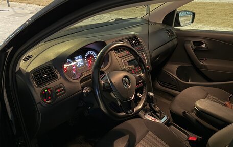 Volkswagen Polo VI (EU Market), 2018 год, 1 350 000 рублей, 5 фотография