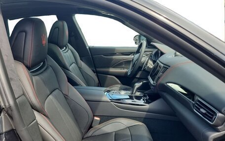 Maserati Levante I, 2024 год, 15 500 000 рублей, 6 фотография