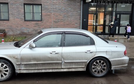 Hyundai Sonata IV рестайлинг, 2005 год, 520 000 рублей, 1 фотография