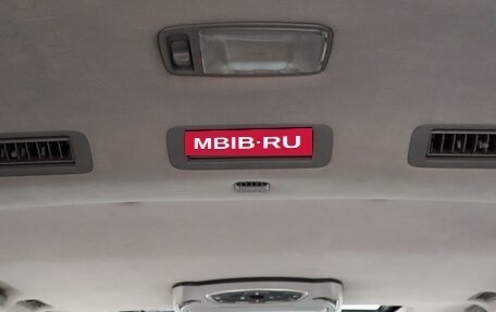 Toyota Land Cruiser 100 рестайлинг 2, 2006 год, 2 700 000 рублей, 32 фотография