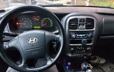 Hyundai Sonata IV рестайлинг, 2005 год, 520 000 рублей, 4 фотография