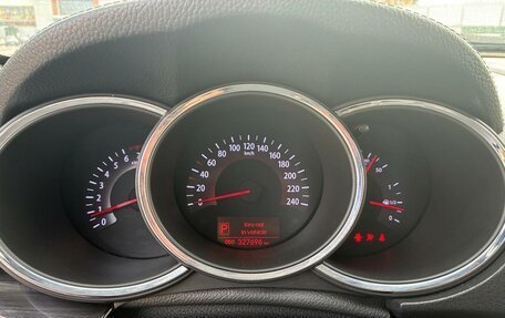 KIA Sorento II рестайлинг, 2010 год, 1 000 000 рублей, 14 фотография