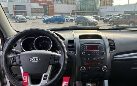 KIA Sorento II рестайлинг, 2010 год, 1 000 000 рублей, 10 фотография