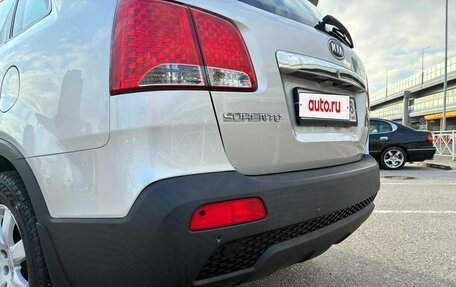 KIA Sorento II рестайлинг, 2010 год, 1 000 000 рублей, 20 фотография