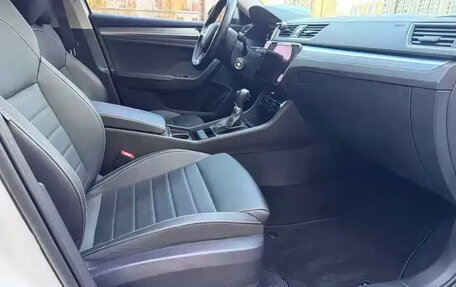 Skoda Superb III рестайлинг, 2022 год, 2 050 071 рублей, 9 фотография