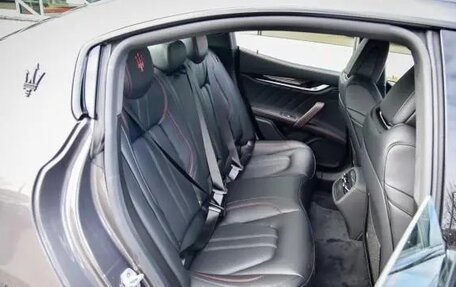 Maserati Ghibli, 2024 год, 11 900 000 рублей, 21 фотография