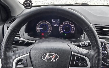 Hyundai Solaris II рестайлинг, 2012 год, 680 000 рублей, 6 фотография