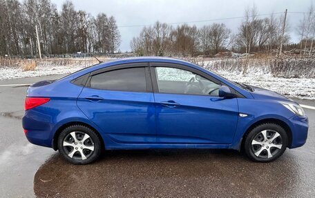 Hyundai Solaris II рестайлинг, 2012 год, 680 000 рублей, 5 фотография