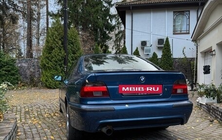 BMW 5 серия, 2002 год, 800 000 рублей, 3 фотография