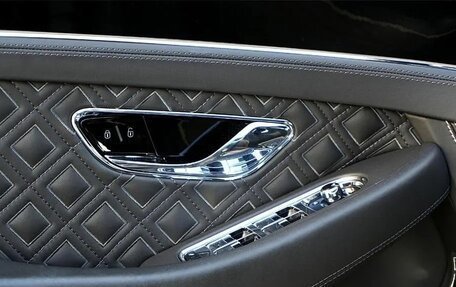 Bentley Continental GT III, 2021 год, 22 600 000 рублей, 15 фотография