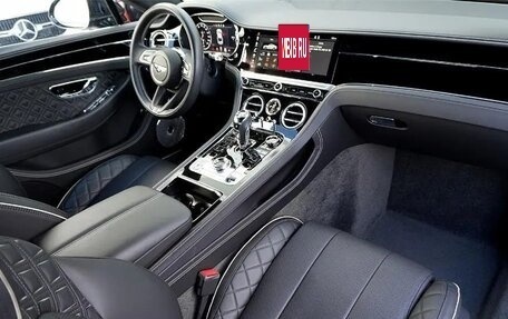 Bentley Continental GT III, 2021 год, 22 600 000 рублей, 10 фотография