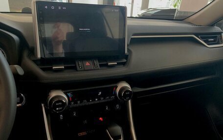 Toyota RAV4, 2025 год, 4 890 000 рублей, 14 фотография