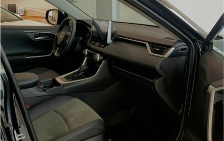 Toyota RAV4, 2025 год, 4 890 000 рублей, 15 фотография