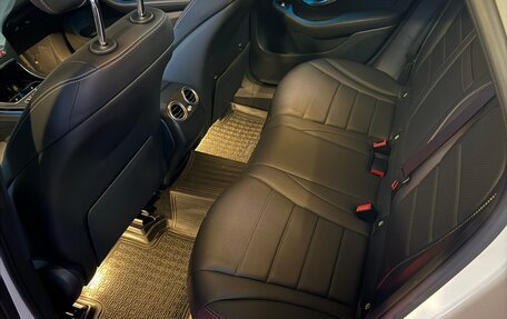 Mercedes-Benz GLC, 2019 год, 4 000 000 рублей, 14 фотография