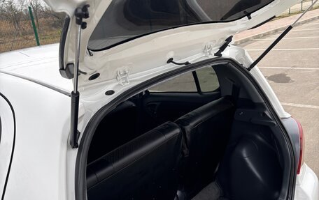 Toyota Vitz, 2000 год, 410 000 рублей, 16 фотография