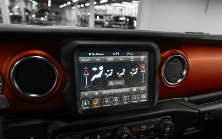 Jeep Gladiator, 2021 год, 7 550 000 рублей, 19 фотография