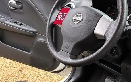 Nissan Note II рестайлинг, 2011 год, 750 000 рублей, 5 фотография