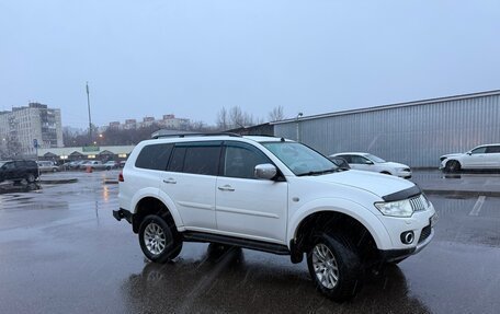 Mitsubishi Pajero Sport II рестайлинг, 2013 год, 1 900 000 рублей, 3 фотография