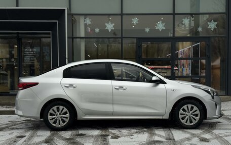 KIA Rio IV, 2020 год, 1 640 000 рублей, 4 фотография