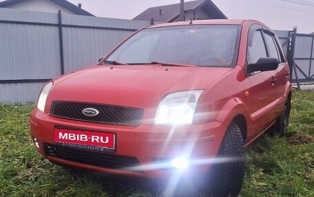 Ford Fusion I, 2005 год, 550 000 рублей, 1 фотография