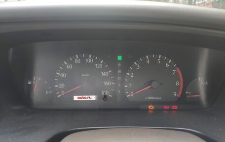 Nissan Laurel VIII, 2000 год, 550 000 рублей, 8 фотография