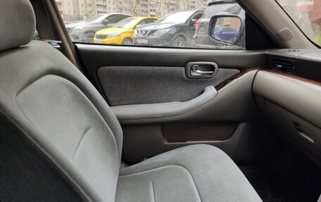 Nissan Laurel VIII, 2000 год, 550 000 рублей, 7 фотография