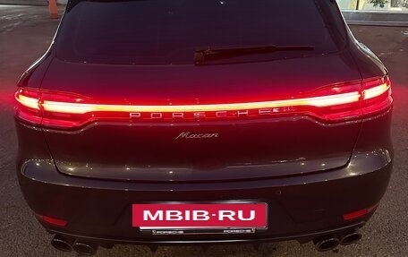 Porsche Macan I рестайлинг, 2019 год, 4 400 000 рублей, 5 фотография