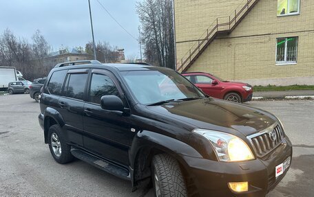 Toyota Land Cruiser Prado 120 рестайлинг, 2006 год, 1 400 000 рублей, 5 фотография