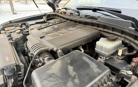 Nissan Patrol, 2011 год, 2 150 000 рублей, 34 фотография