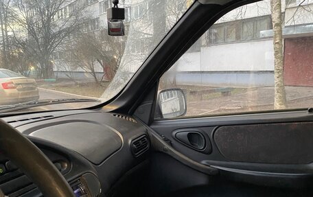 Chevrolet Niva I рестайлинг, 2006 год, 240 000 рублей, 9 фотография