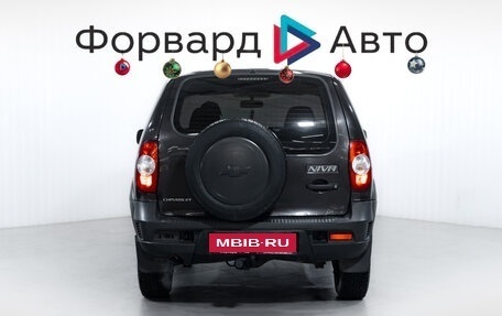 Chevrolet Niva I рестайлинг, 2013 год, 499 900 рублей, 7 фотография