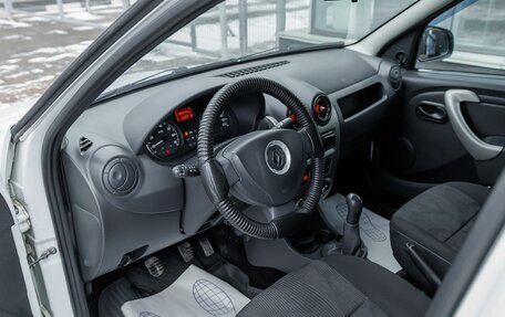 Renault Logan I, 2014 год, 410 000 рублей, 11 фотография