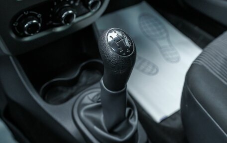 Renault Logan I, 2014 год, 410 000 рублей, 17 фотография