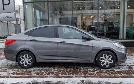 Hyundai Solaris II рестайлинг, 2013 год, 679 000 рублей, 6 фотография