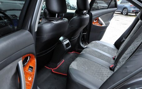 Toyota Camry, 2007 год, 1 220 000 рублей, 10 фотография