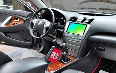 Toyota Camry, 2007 год, 1 220 000 рублей, 11 фотография