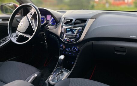 Hyundai Solaris II рестайлинг, 2015 год, 835 000 рублей, 8 фотография